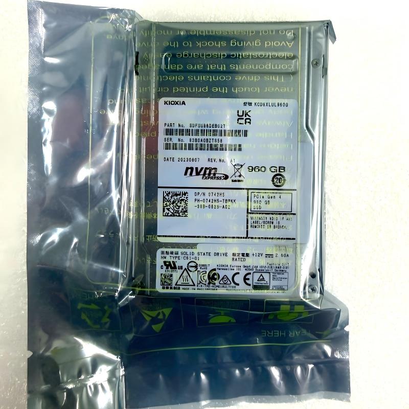 KIOXIA KCD6XLUL960G U.2 4.0 SSD NEW